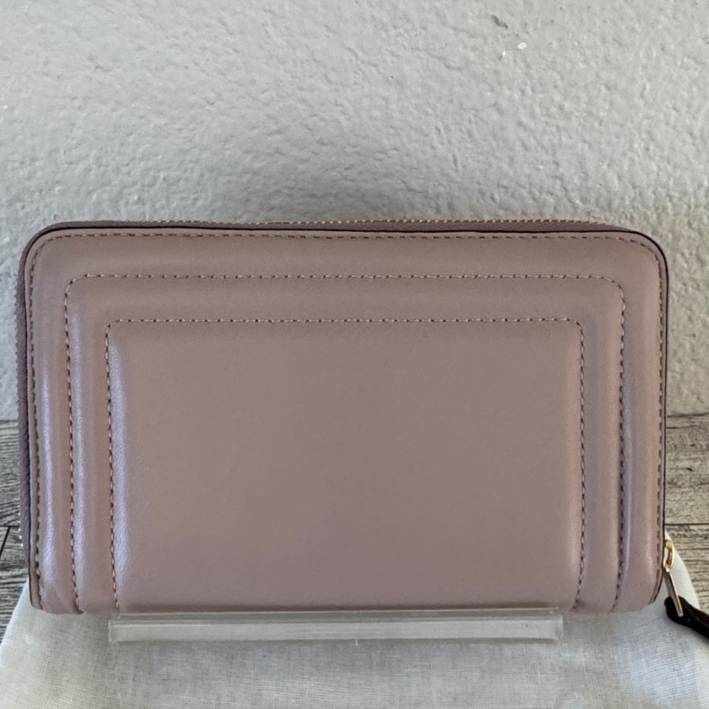 Coach Medium ID Zip Wallet in Colorblock with Border Quilting NWOT - Picture 2 of 13